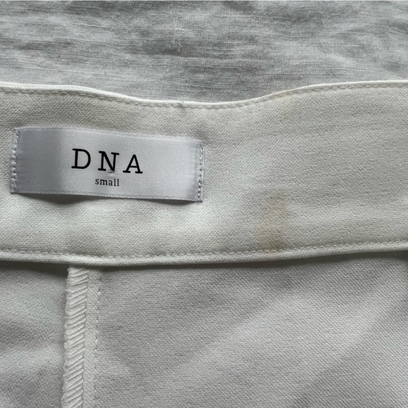DNA brand, cream trouser, size small - Picture 2 of 2